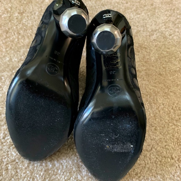 CHANEL booties Sz 6 - Picture 6 of 9